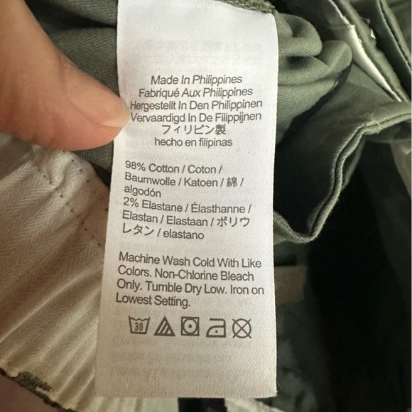 NWT J Crew D Ring Pleated Chino Pants - Picture 8 of 10